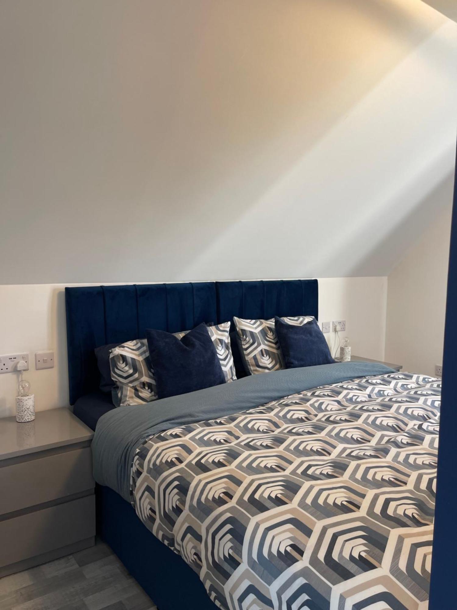 Lochside Loft - Self Catering Apartment For 2 In A Great Location For Inverness Airport And Both Cabot Highlands & Nairn Golf Courses Εξωτερικό φωτογραφία