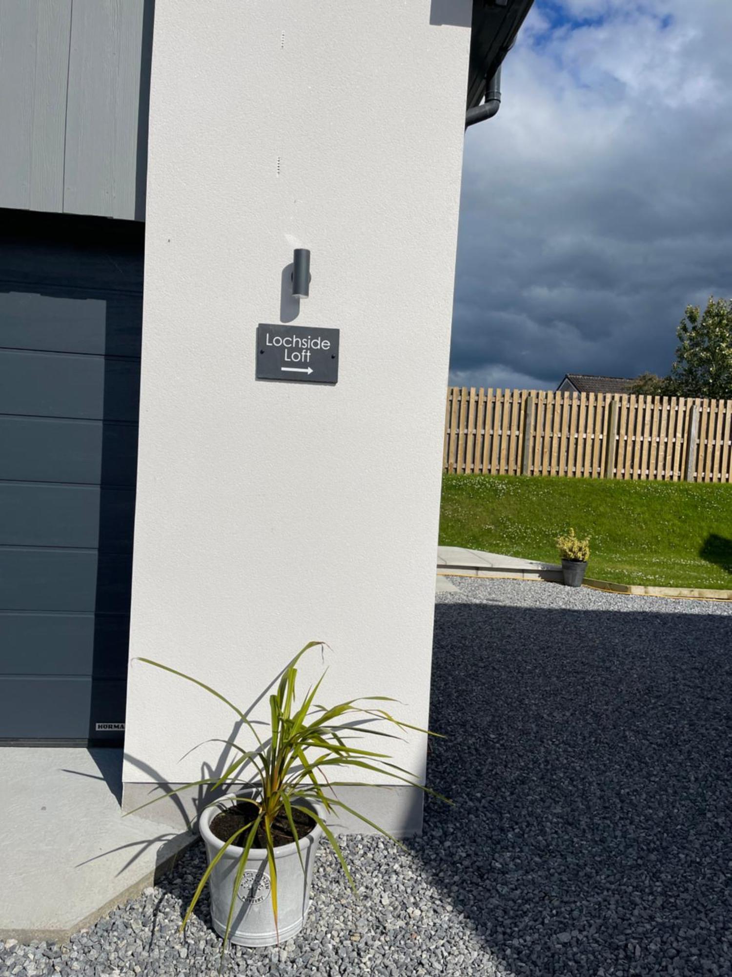Lochside Loft - Self Catering Apartment For 2 In A Great Location For Inverness Airport And Both Cabot Highlands & Nairn Golf Courses Εξωτερικό φωτογραφία